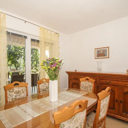 Apartments Vk *