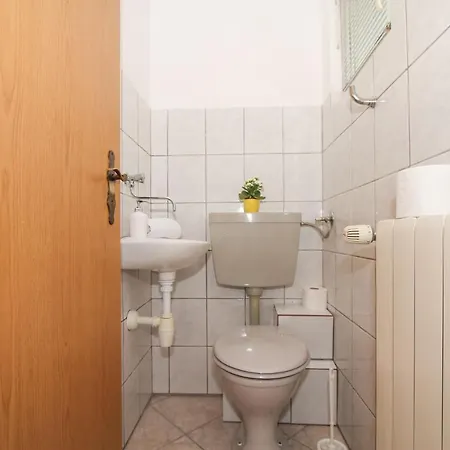 Apartments Vk 트로기르